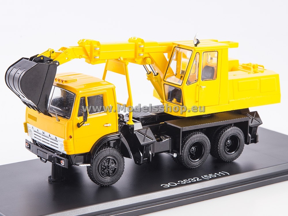 SSM1531 Truck-excavator EO-3532 (KAMAZ-5511) /orange-yellow/ 2nd version