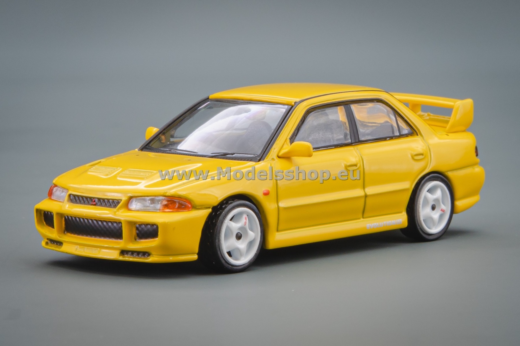 Tarmac Works Mitsubishi Lancer GSR Evolution III /yellow/