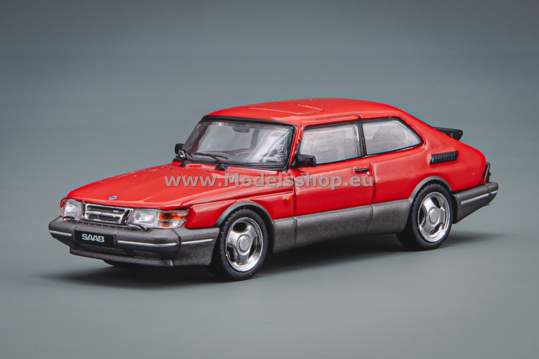 Tarmac Works Saab 900 Turbo /red/