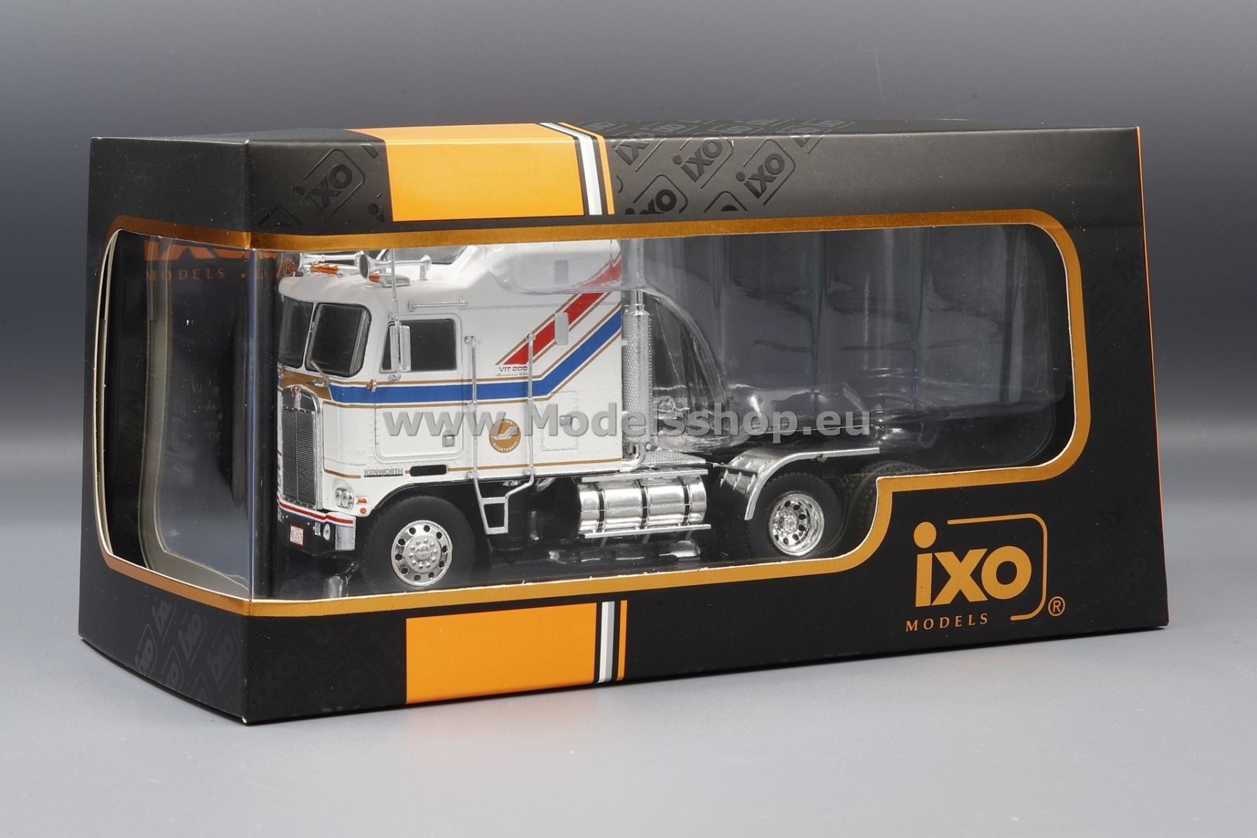 Kenworth K100 Aerodyne, tractor truck, 1976 /white - decorated/ Kenworth K100 Aerodyne, tractor truck, 1976 /white - decorated/