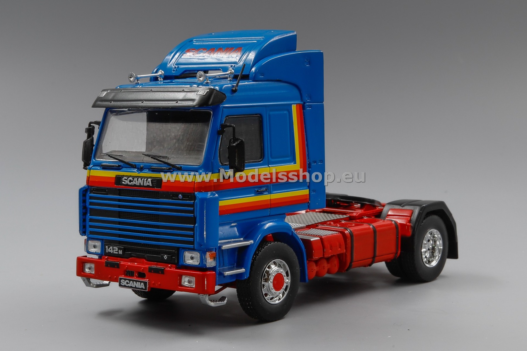 Scania 142M tractor truck, 1981 /blue/