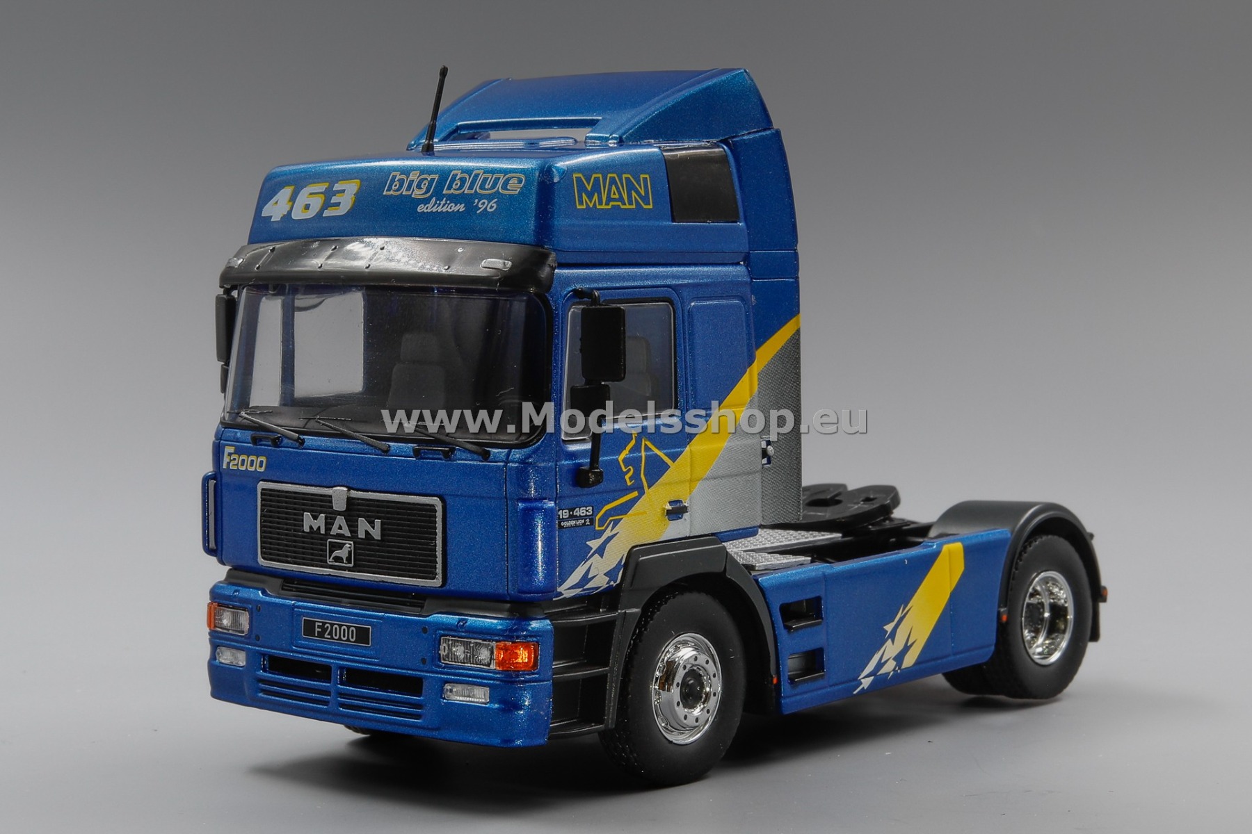 MAN F 2000 tractor truck, 1994 /blue metallic - decorated/