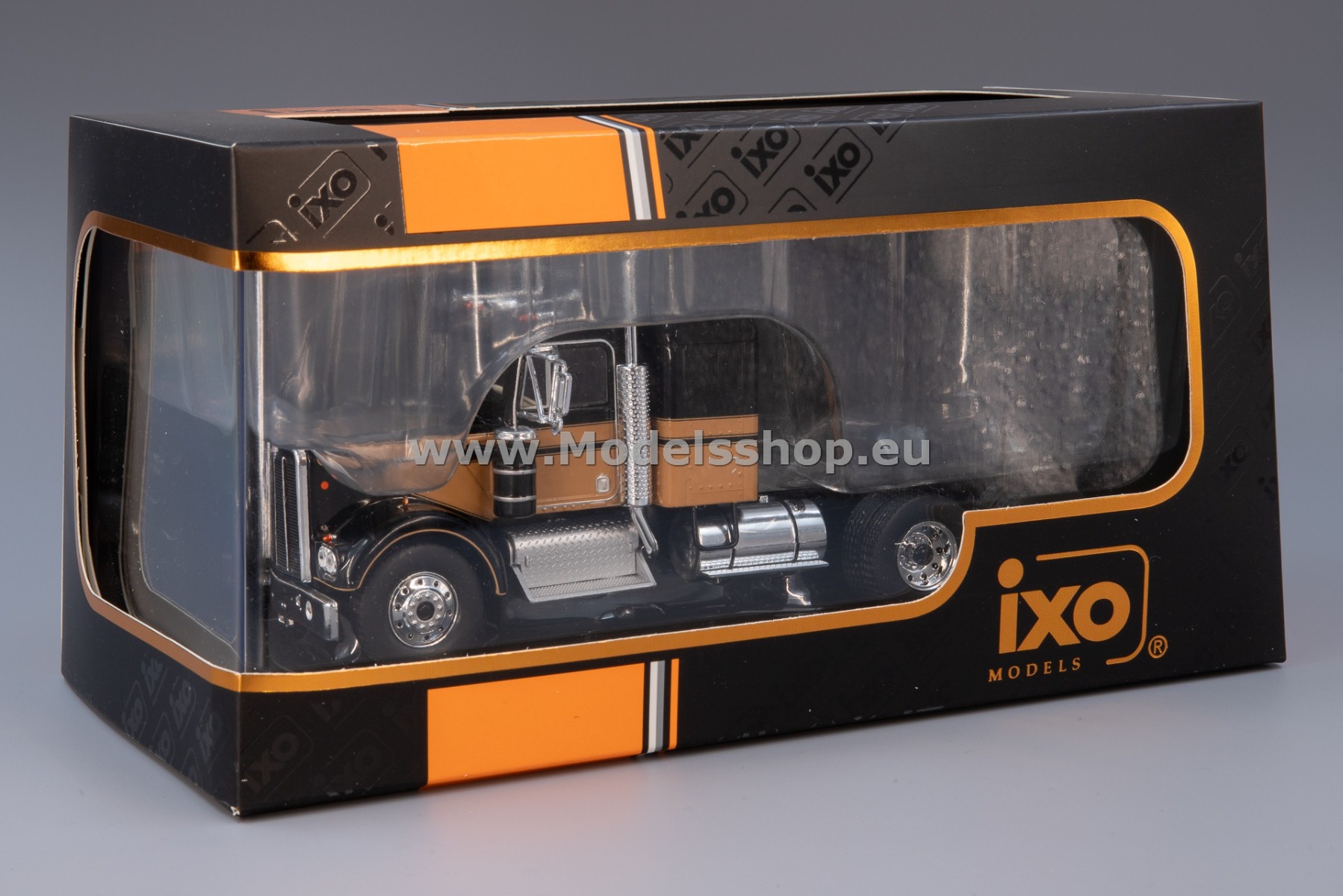 IXO TR144.22 Kenworth W 900 tractor truck, 1976 /black/