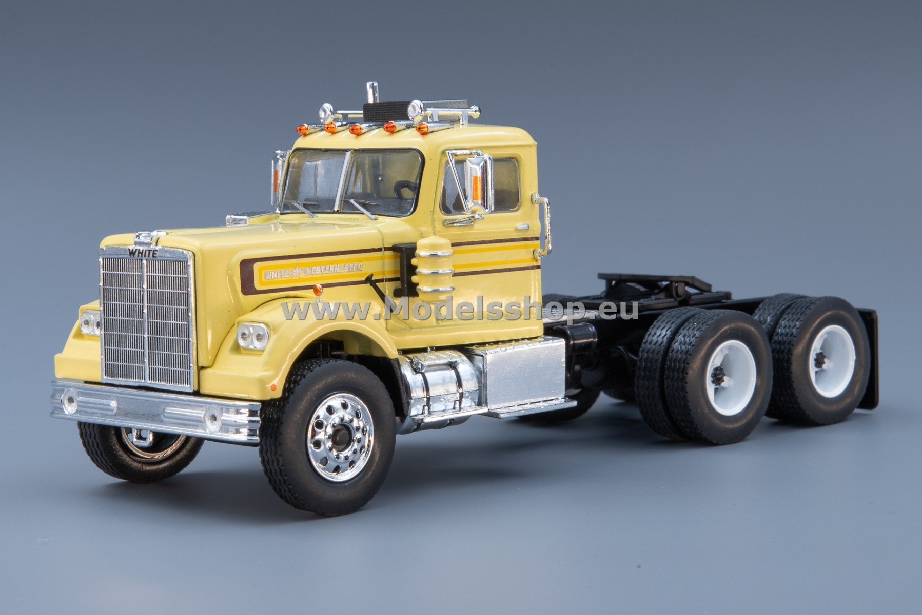 IXO TR161.22 White Western star 4864 tractor truck, 1970 /light yellow/