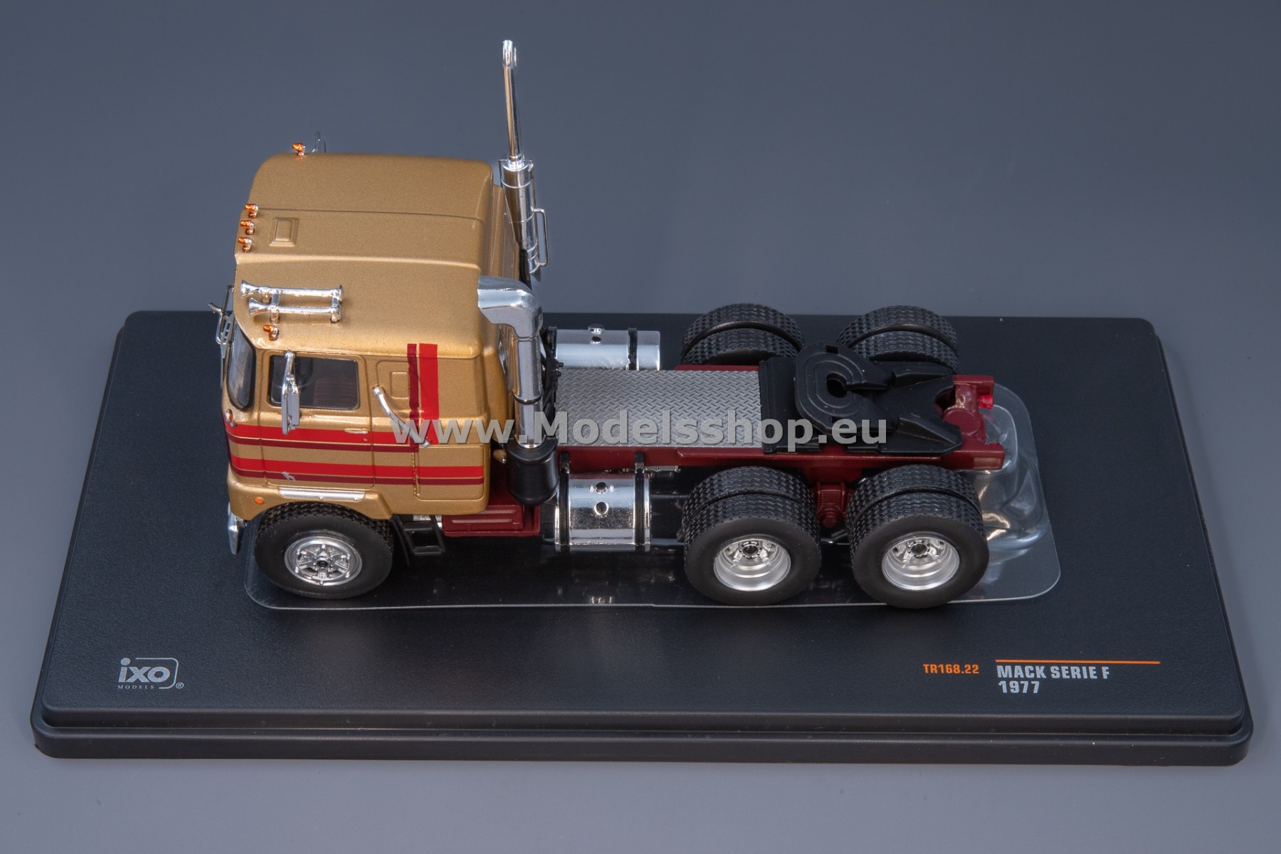 IXO TR168.22 Mack Series F tractor truck, 1977 /dark beige
