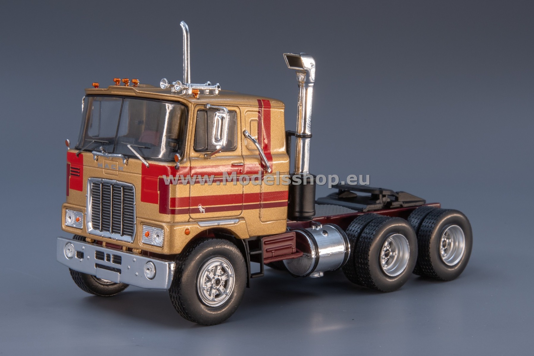 IXO TR168.22 Mack Series F tractor truck, 1977 /dark beige - red/