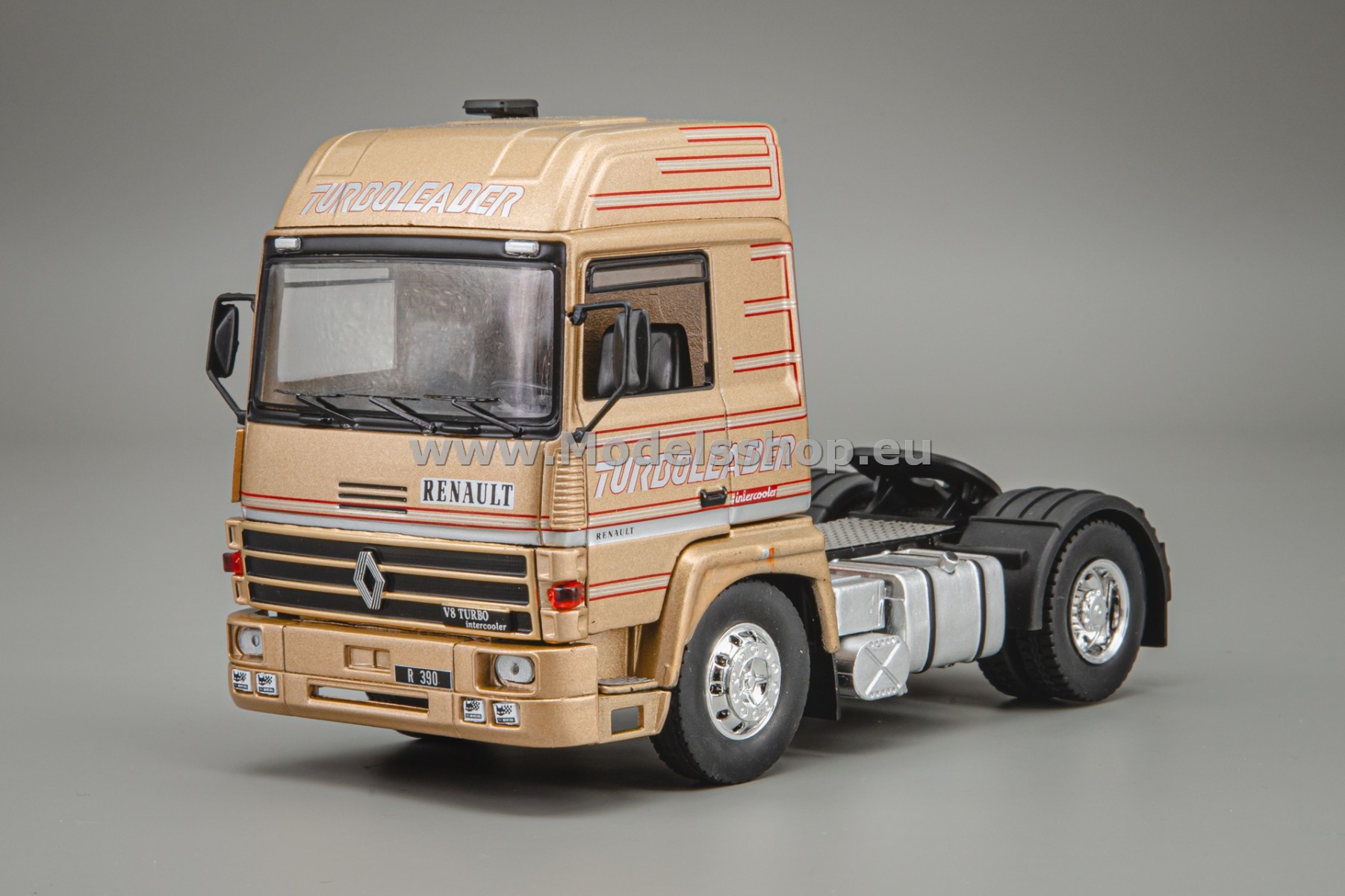 IXOTR225.22 Renault R 390 tractor truck, 1987 /beige metallic/