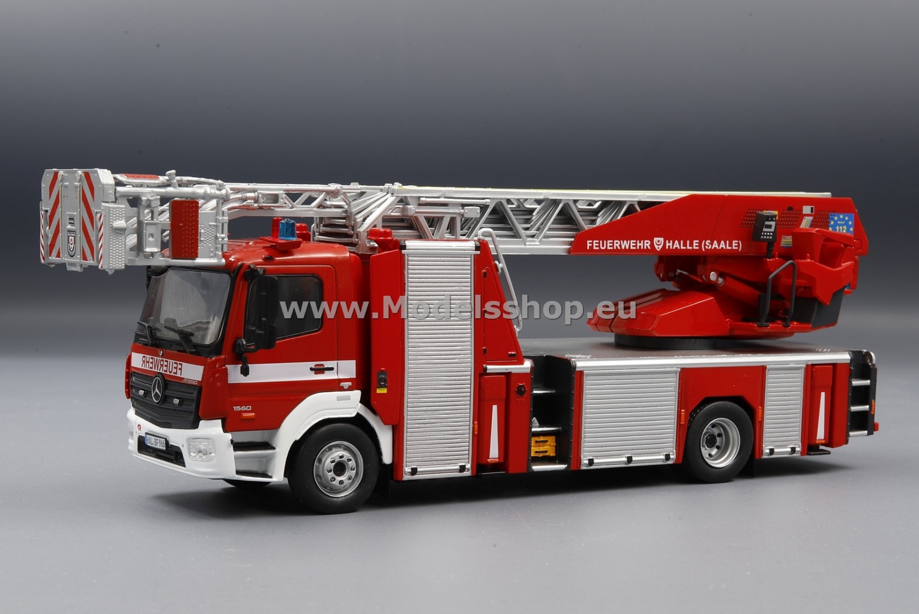 IXO TRF024 Mercedes-Benz Atego DLK 23/12 Metz, fire brigade Halle/Saale