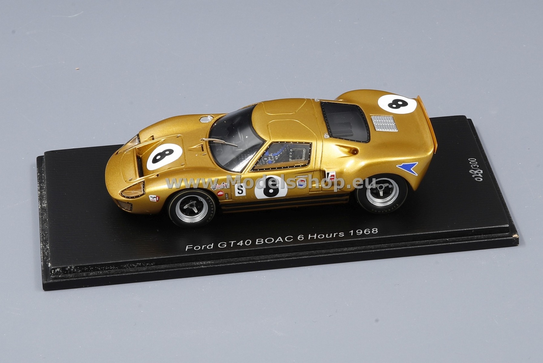 Spark UK010 Ford GT40 No.8 BOAC 6 Hours 1968 T. Drury - K Spark UK010 Ford GT40 No.8 BOAC 6 Hours 1968 T. Drury - K