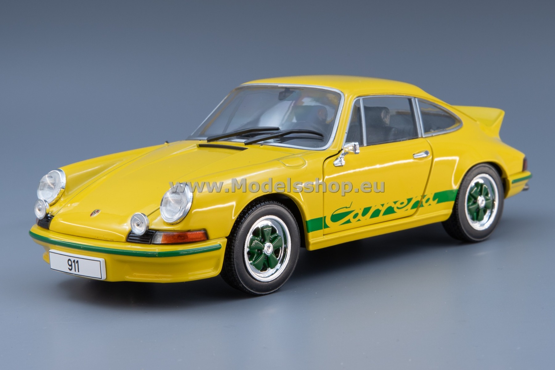 WhiteBox WB124189 Porsche 911 Carrera 2.7 RS, 1972 /yellow - green/
