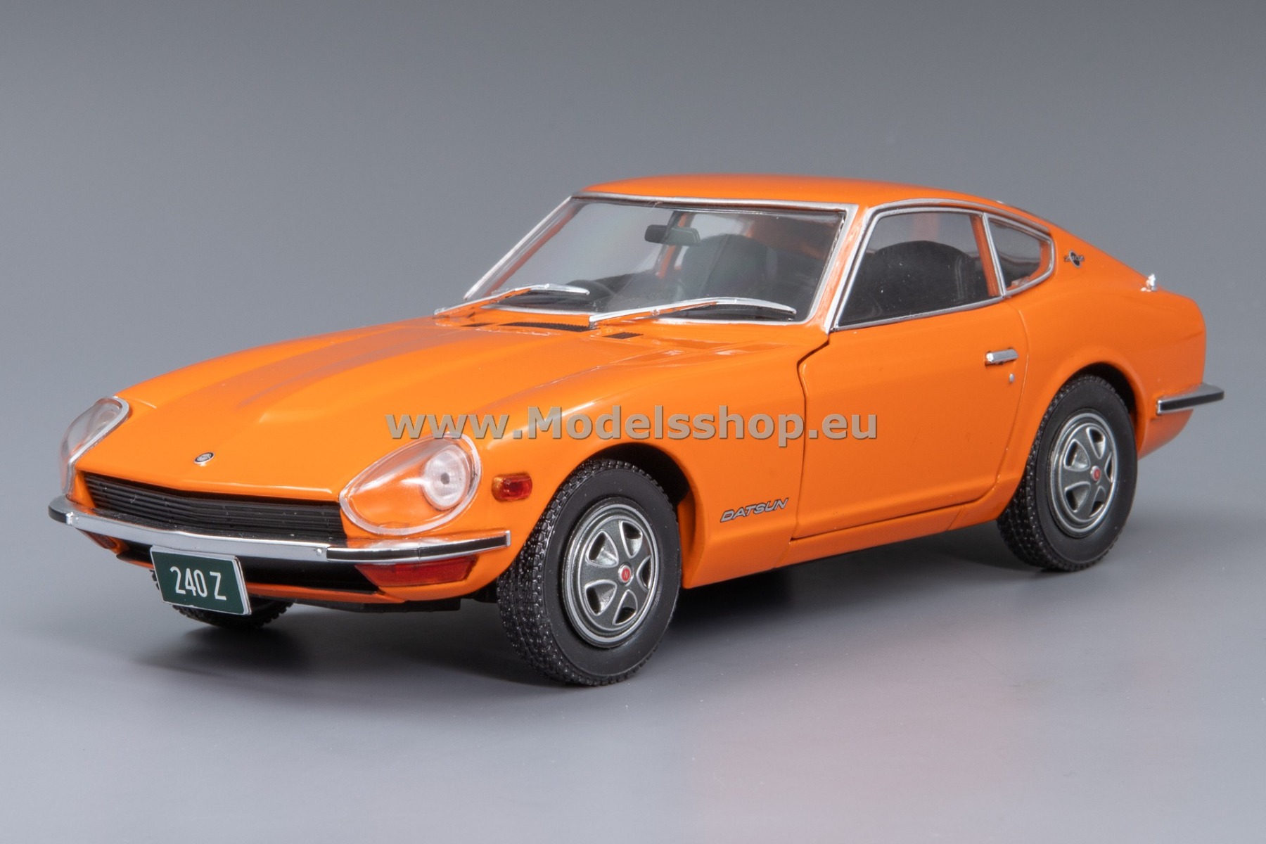 KYOSHO DATSUN 240Z オレンジ 1/64 1/64 Inno64 Nissan Datsun 240z s30 orange with carbon bonnet