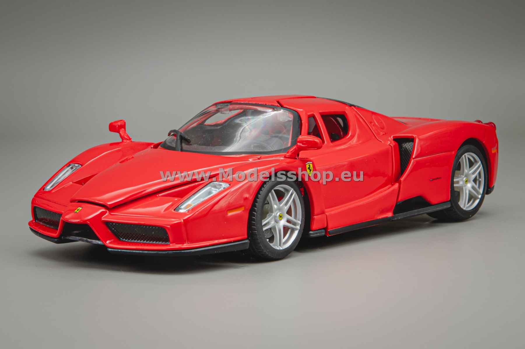 Bburago Ferrari Enzo /red/ 18-26006