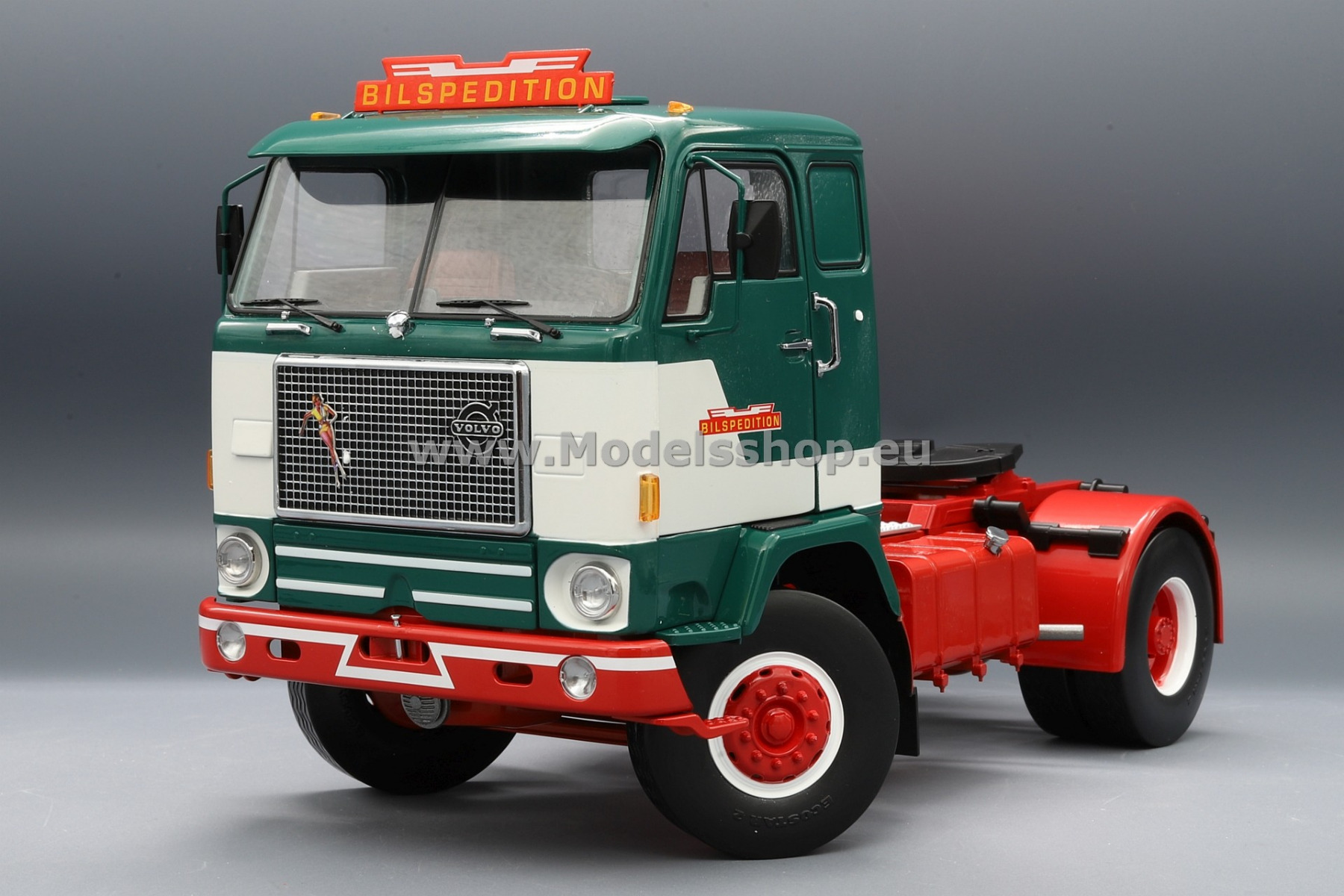 1/18 ボルボ　F88 1975 Volvo F88 JPS F1 in 1:18 scale by Road Kings by Motor