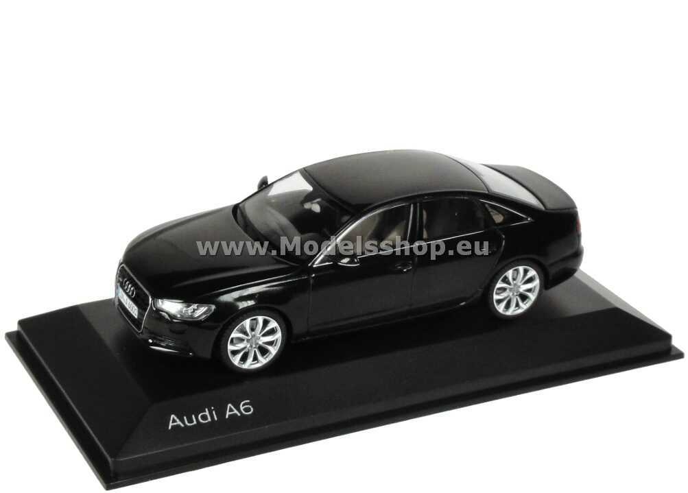 充実の品 Audi モデルカー Q7 Black ミニカー 心地よ シュコー