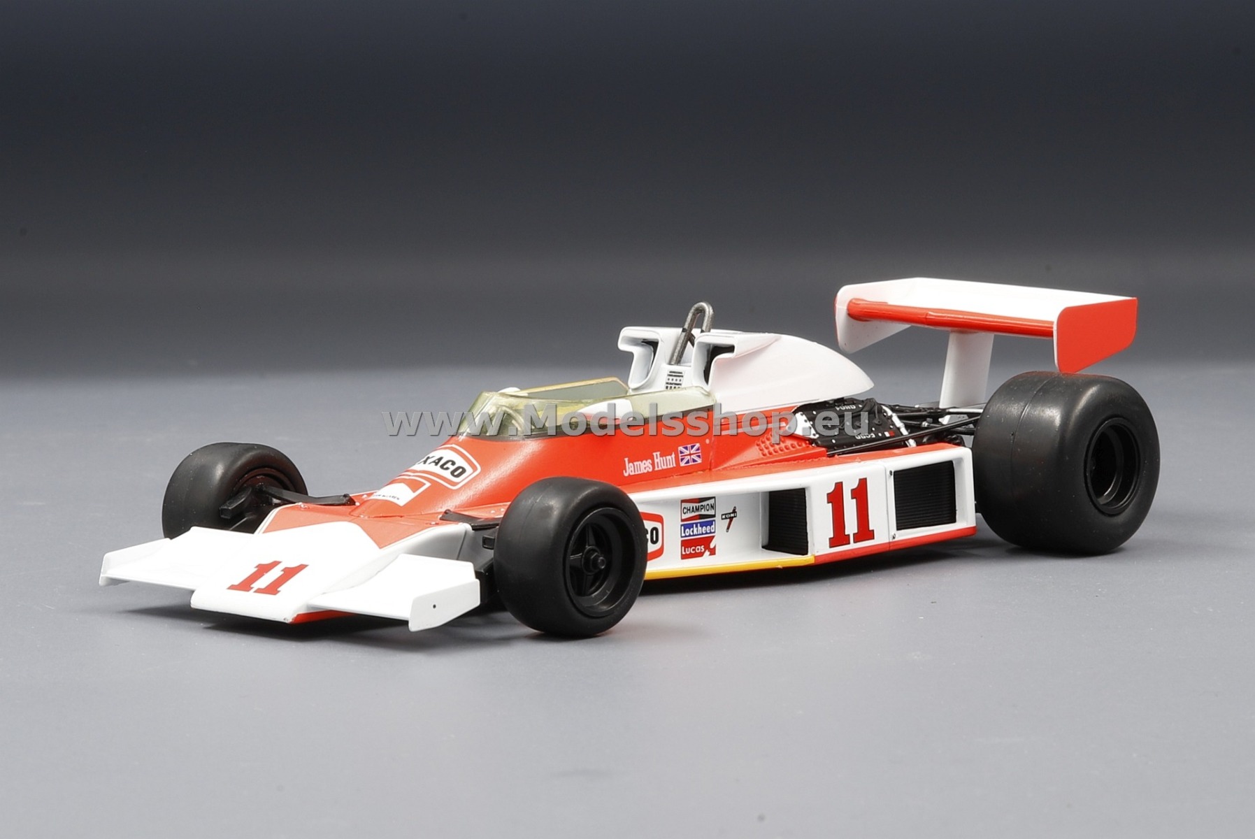 IXO24F001 McLaren M23-Ford, No.11, Marlboro, Formula 1, GP Canada 1976 (with Decals), J.Hunt IXO24F001 McLaren M23-Ford, No.11, Marlboro, Formula 1, GP Canada 1976 (with Decals), J.Hunt