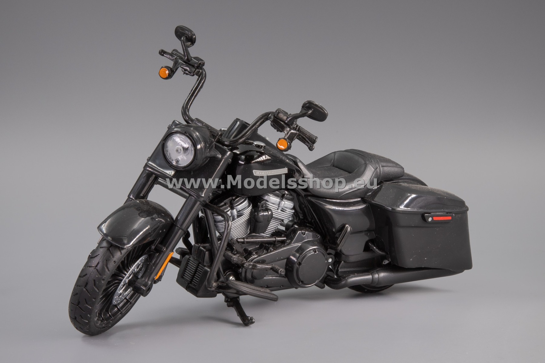 Maisto Harley-Davidson Road King Special, 2017 /black/
