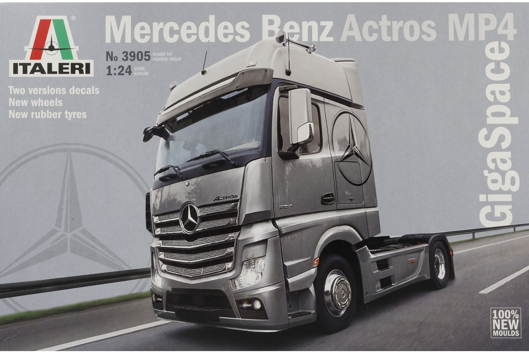 Mercedes-Benz Actros トラック 1/32スケール　非売品 s-l1200.jpg