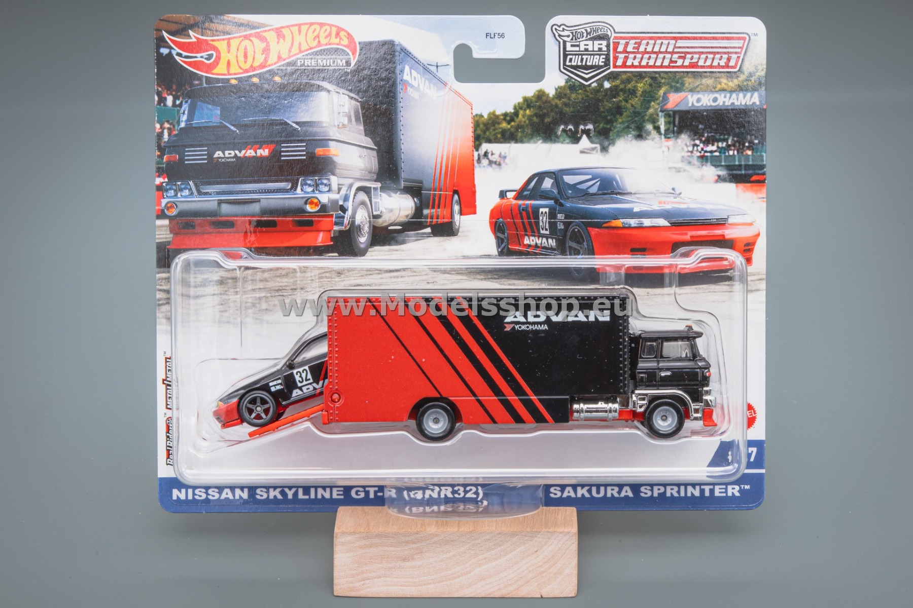 ホットウィール　チームトランスポート　アドバン　GTR　BNR32 R32 ホットウィール チームトランスポートADVAN スカイライン GT-R