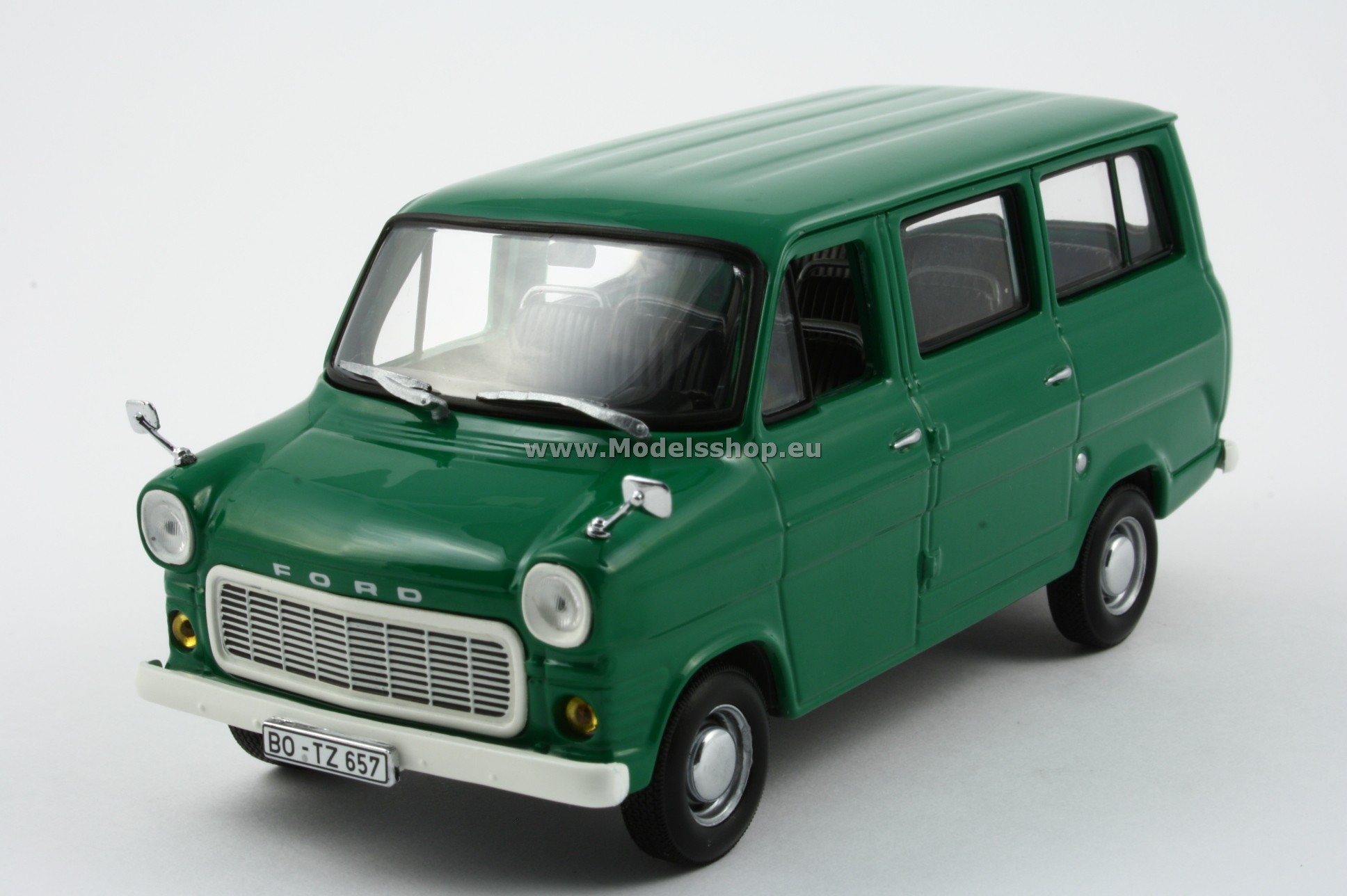 FORD TRANSIT - BUS - 1974 - GREEN