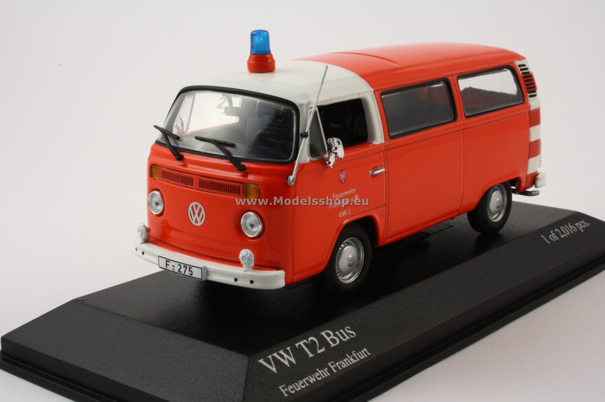 Minichamps 400053091 VOLKSWAGEN T2 BUS - 1972 - 'FEUERWEHR FRANKFURT'