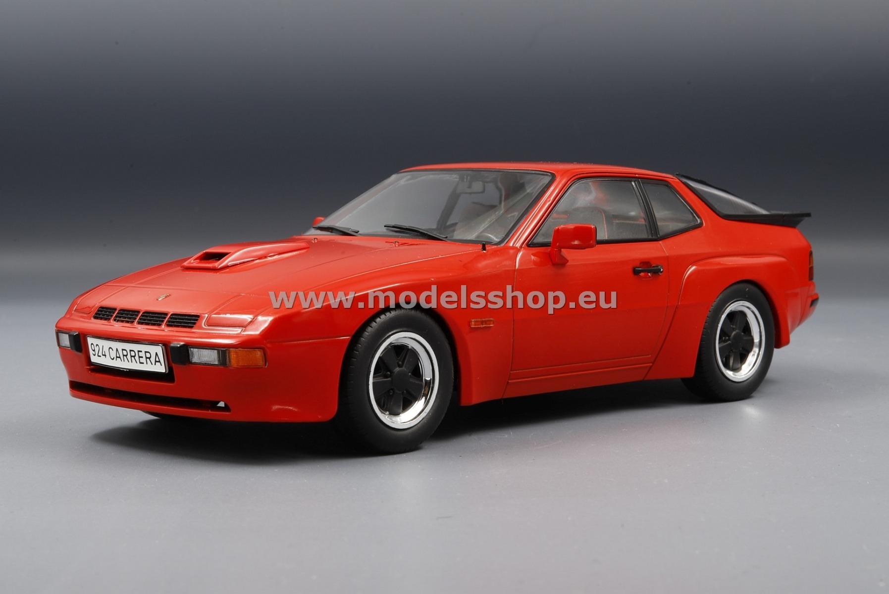 MCG 18196 Porsche 924 Carrera GT, 1981 /red/