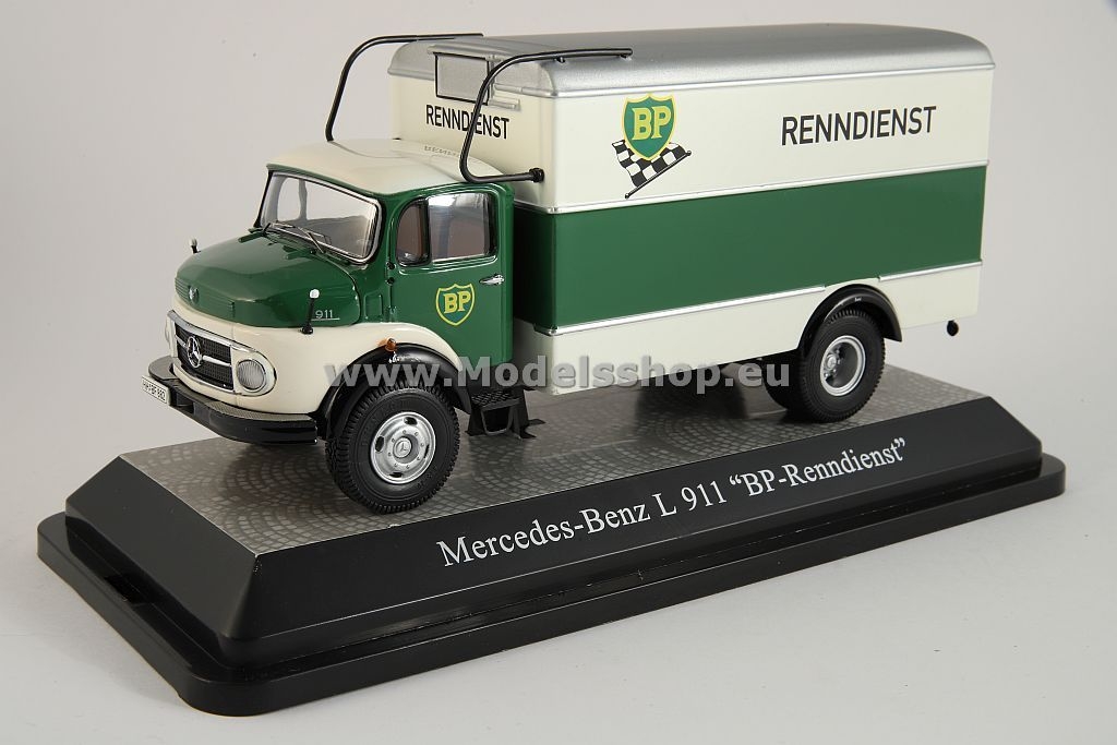 Mercedes-Benz L911 truck 