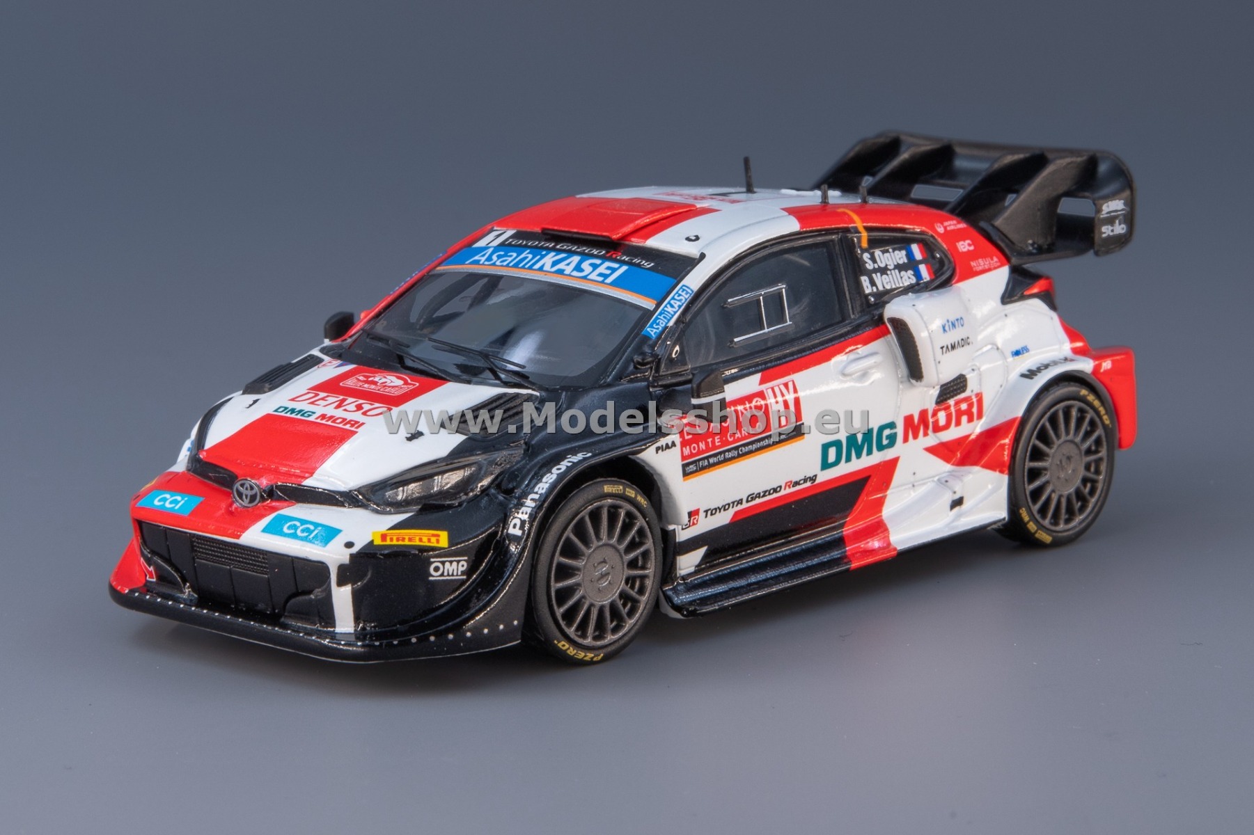 Yaris WRC 2018 Monte Carlo サイン入り ミニカーショップグローバル - 1/43 スパーク TOYOTA Gazoo