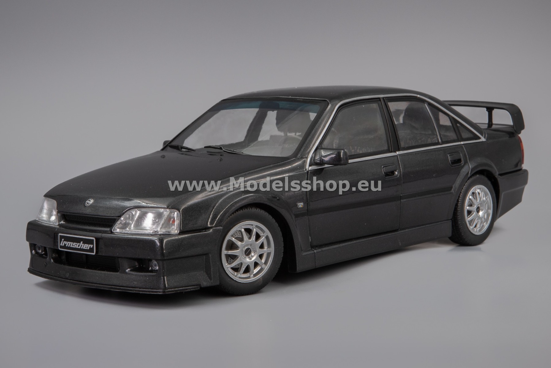 MINICHAMPSOpel Omega Evolution 500黒メタリック Solido S1809701 Opel Omega Evolution 500, 1990 /black/