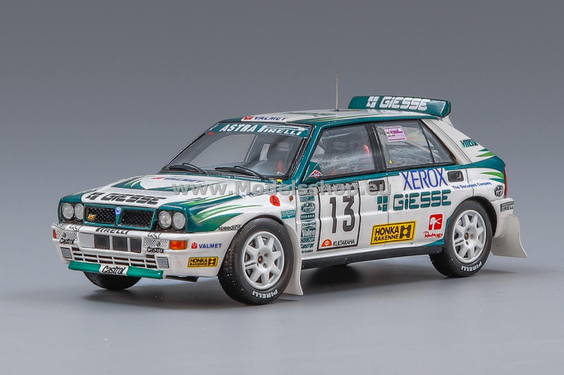 Spark S9027 Lancia Delta HF Integrale EVO No.13 4th Rally