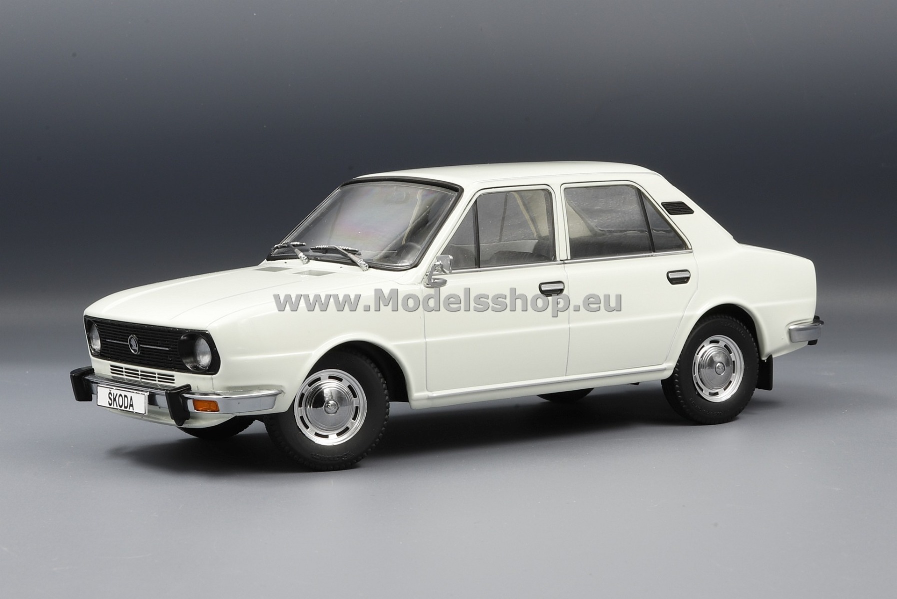 105L 等於幾多吋？