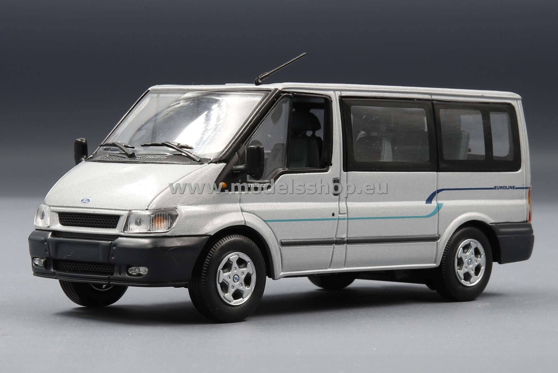 Minichamps FORD2222001 Ford Transit 2001 Euroline kombi /silver/