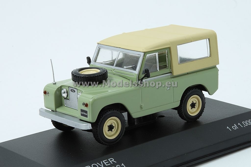 Land Rover 88 Serie II, 1961 /light-green-beige/